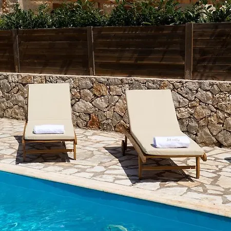 Holiday home Ivi